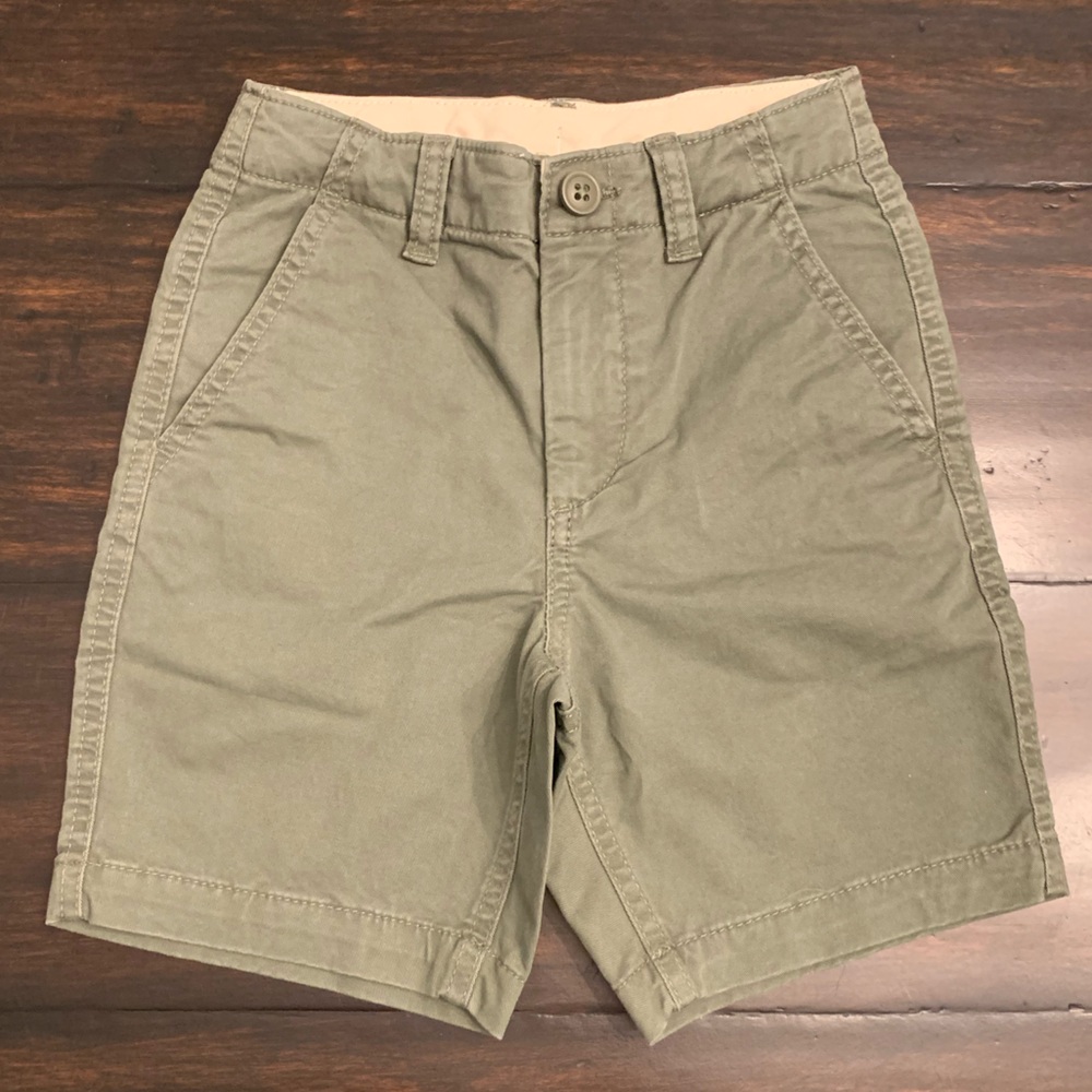GAP Kids Uniform Dressy Shorts with Washwell